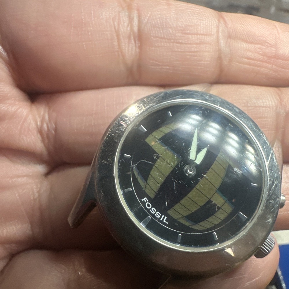 Working Vtg Fossil Big Tic Women 32mm Quartz Watch New Batteries Runs Rare - Picture 8 of 9